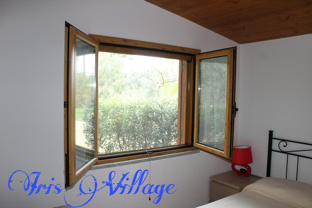 Iris Village San Sostene 外观 照片